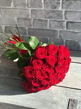 Букет Красные розы Фридом в Новом Янкуле
